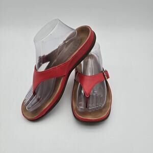 Strive Sandals Women 8.5 9 Flip Flop Thong Red Terracotta Alba Buckle Shoes Toe